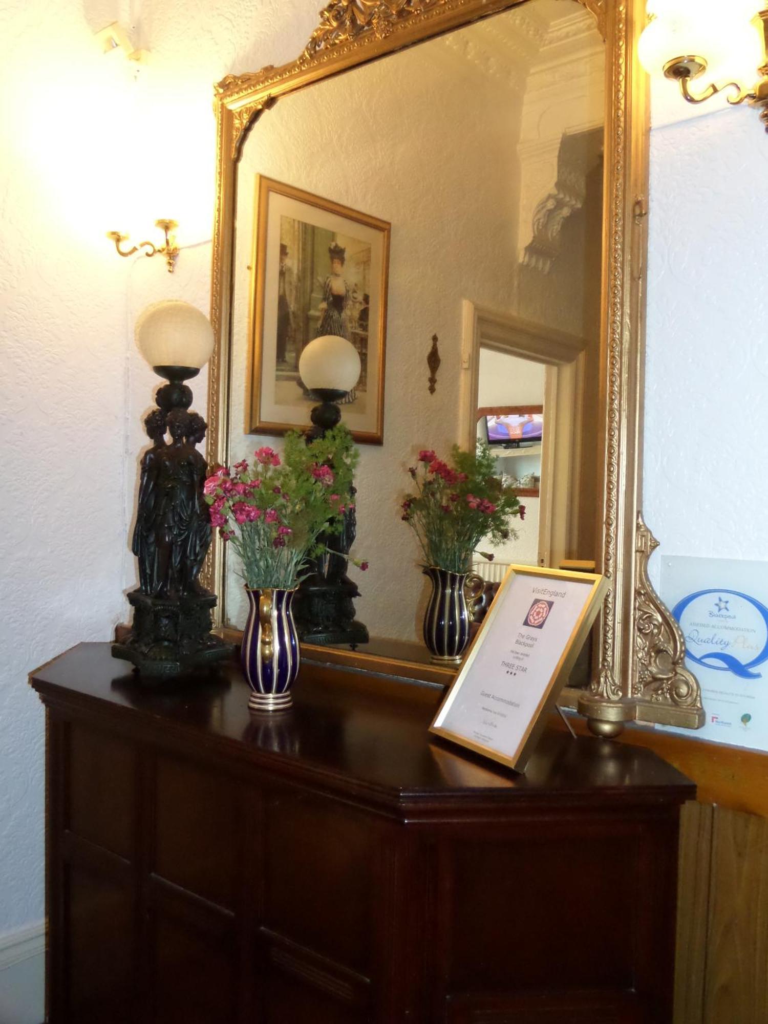 The Grays Bed & Breakfast Blackpool Exterior foto